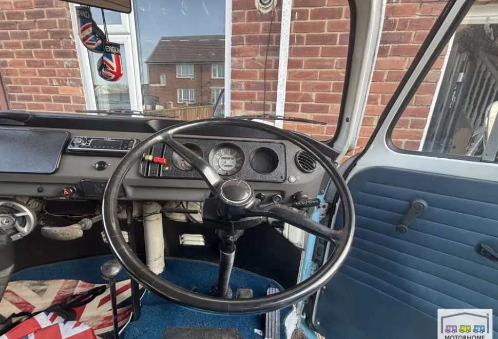 Volkswagen Campervan  1972