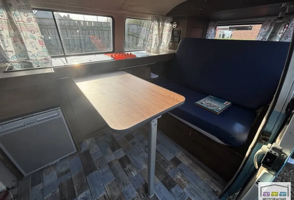 Volkswagen Campervan  1972