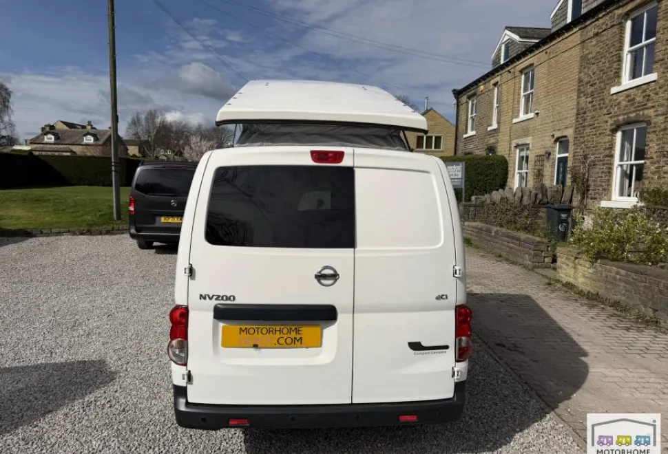 Nissan NV200  2014
