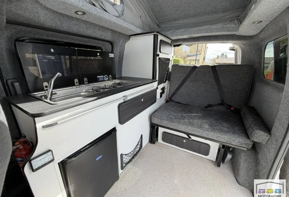Nissan NV200  2014