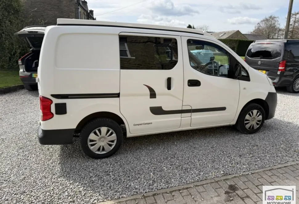 Nissan NV200  2014