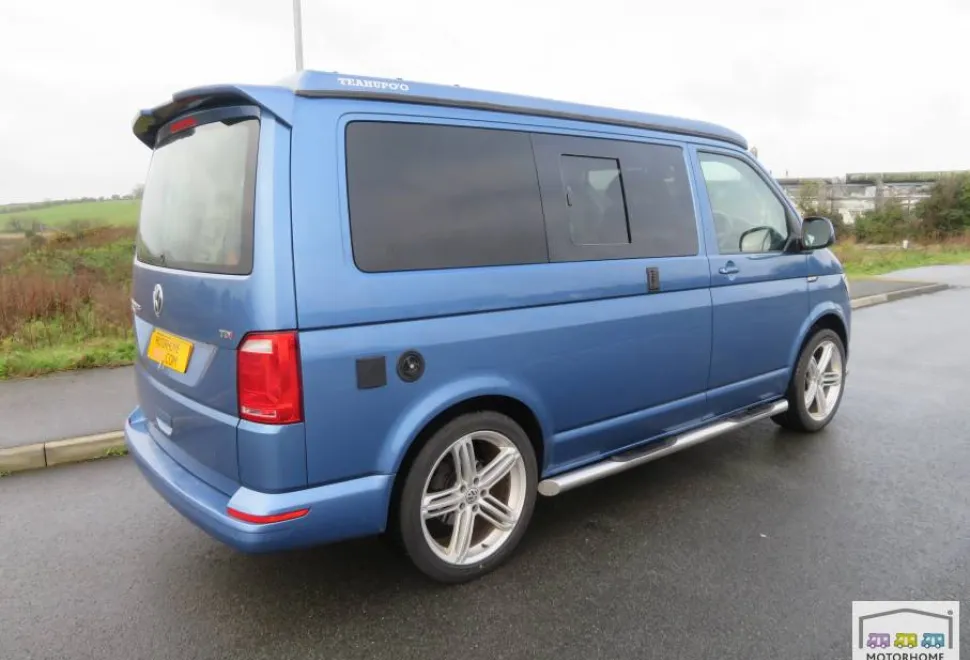 Volkswagen T6 Teahupo’o 2017