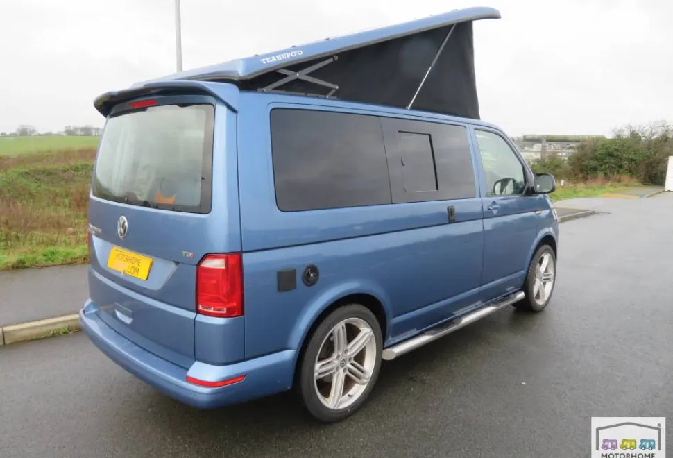 Volkswagen T6 Teahupo’o 2017