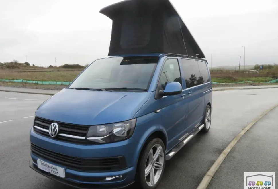 Volkswagen T6 Teahupo’o 2017