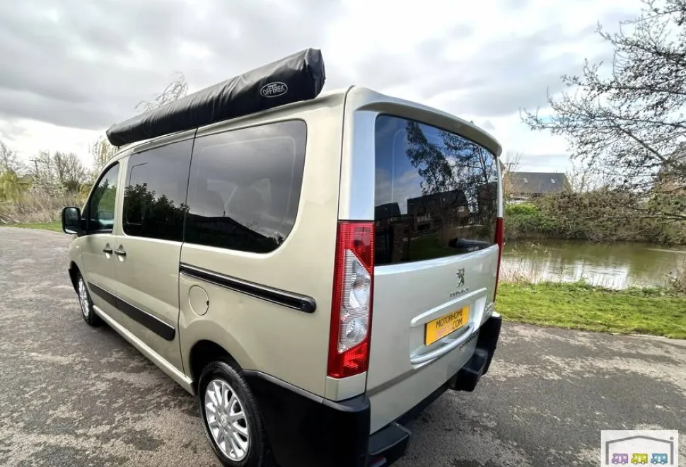 Peugeot Expert Tepee 2015