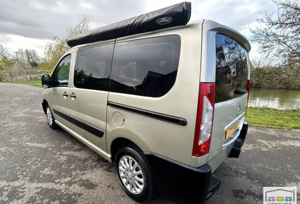 Peugeot Expert Tepee 2015