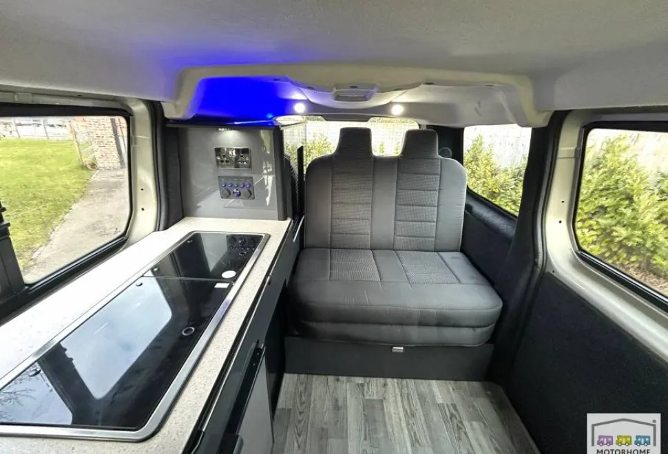 Peugeot Expert Tepee 2015