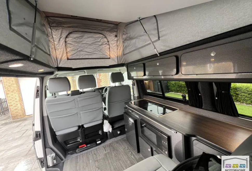 Volkswagen Transporter T6.1 2023