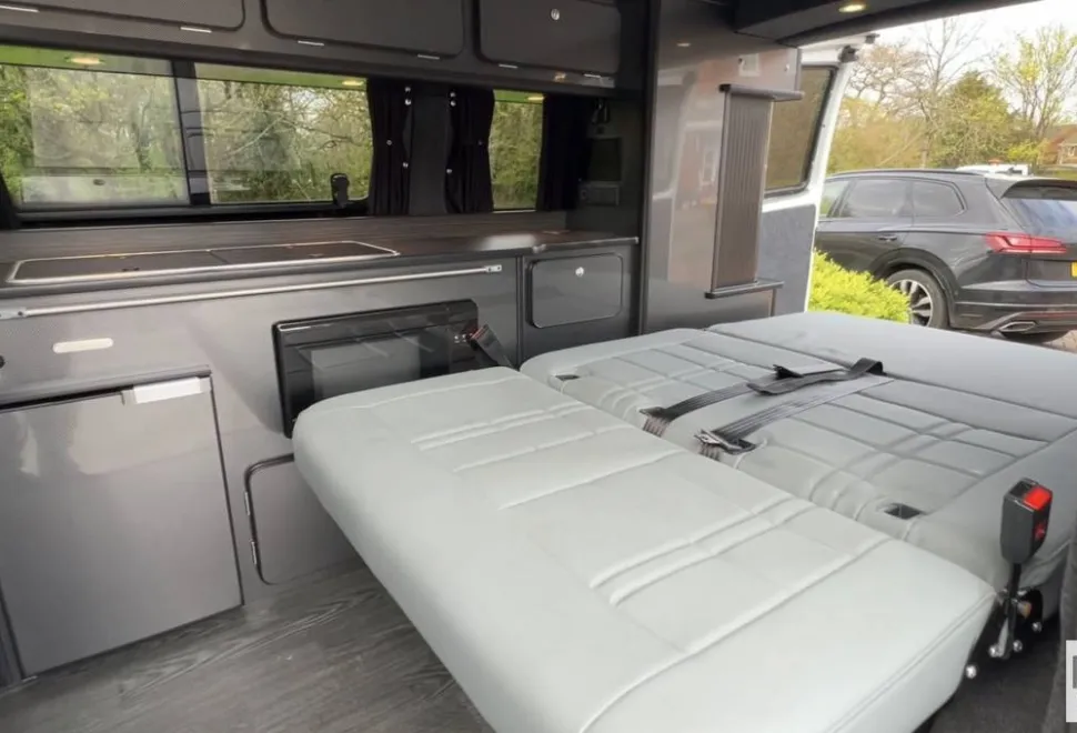 Volkswagen Transporter T6.1 2023