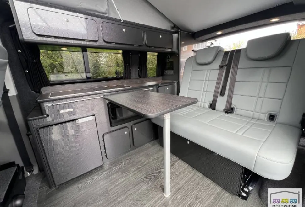 Volkswagen Transporter T6.1 2023