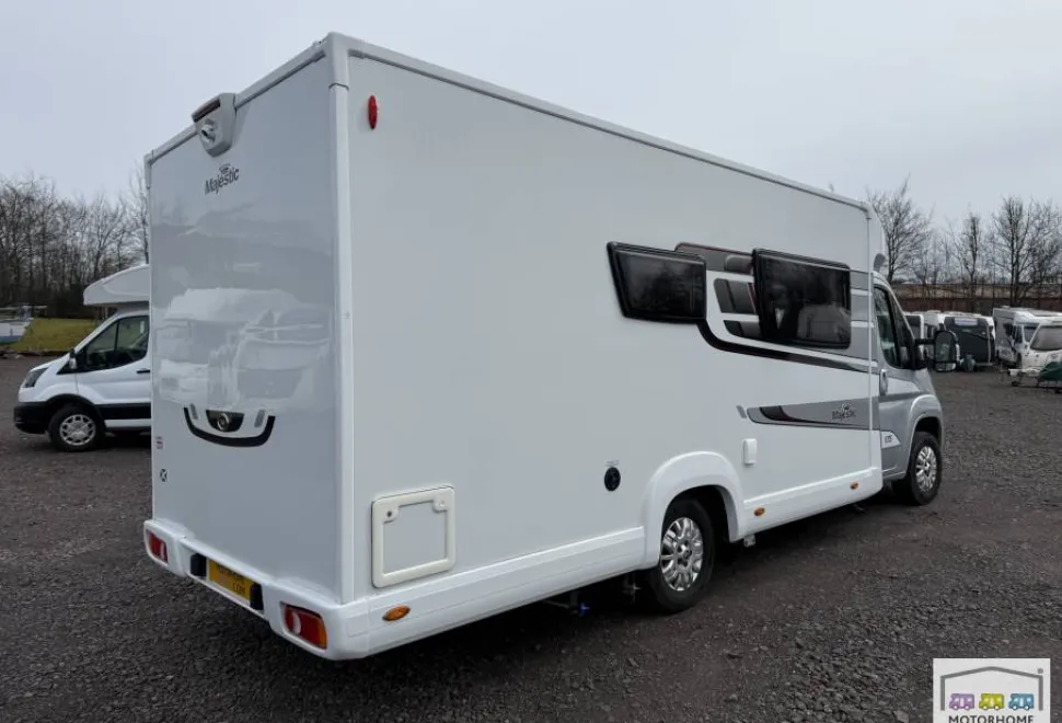 Elddis Majestic 175 2019