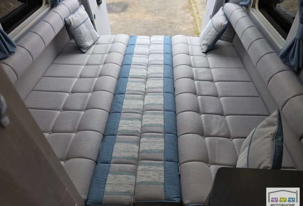 Auto-Sleepers Warwick XL 2021