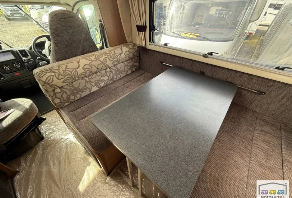 Auto-Trail Frontier Scout 2014