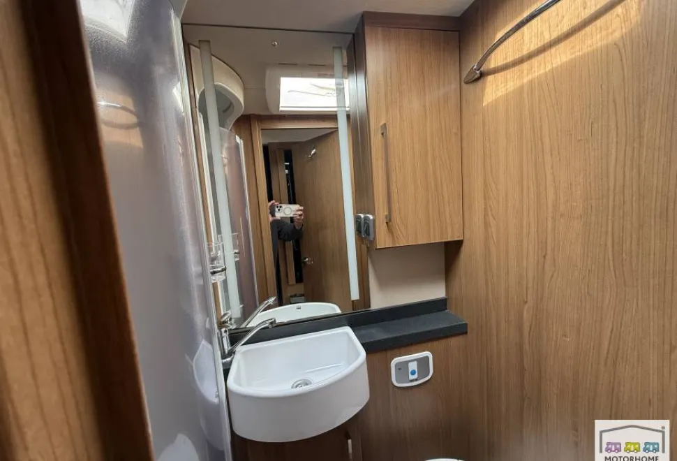 Auto-Trail Frontier Scout 2014