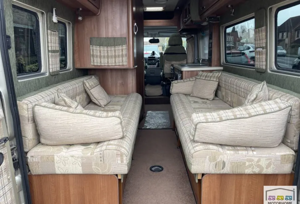 Auto-Sleepers Sussex Duo 2011