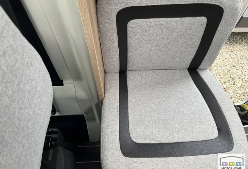 Knaus Sky Ti  700 Meg Platinum 2020
