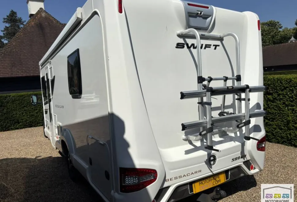 Swift Bessacarr  599 2018