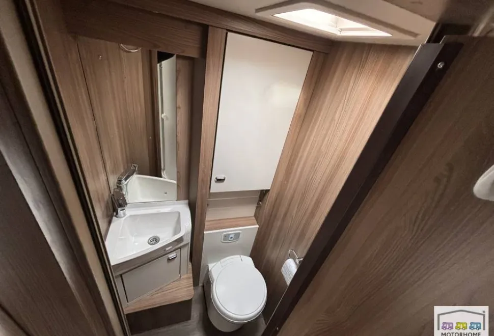 Swift Bessacarr  599 2018