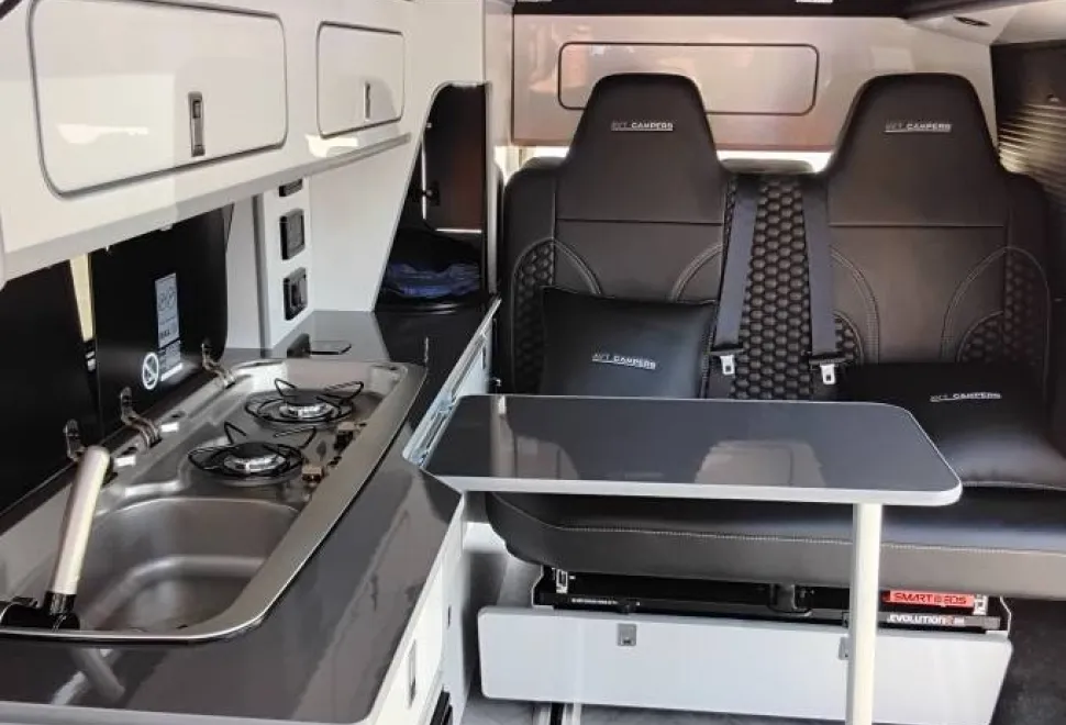 Volkswagen T6.1 Transporter Highline AVT Campers 2023