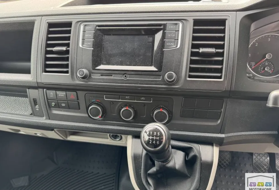 Volkswagen Camper King  St Tropez  2018