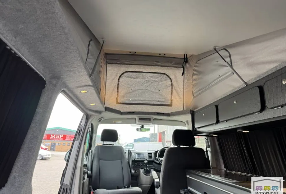 Volkswagen Camper King  St Tropez  2018