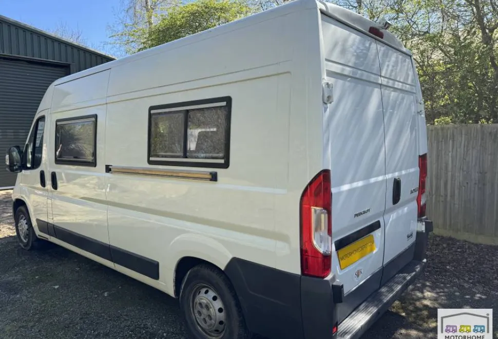 Peugeot Boxer 335 L3H2 Professional Hdi 2017