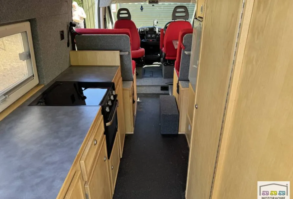 Peugeot Boxer 335 L3H2 Professional Hdi 2017