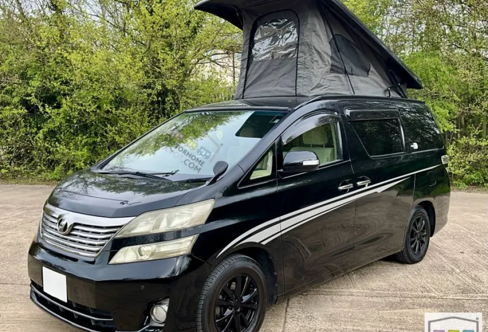 Toyota Vellfire   2010