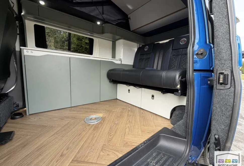 Volkswagen T6.1 Startline 2023