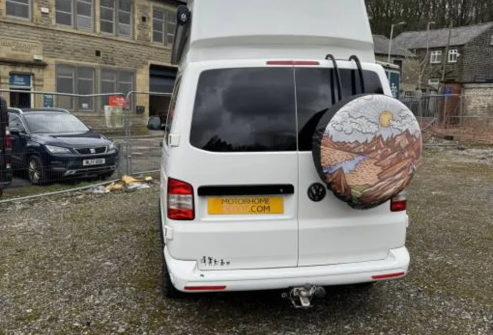 Volkswagen Camper King   2015