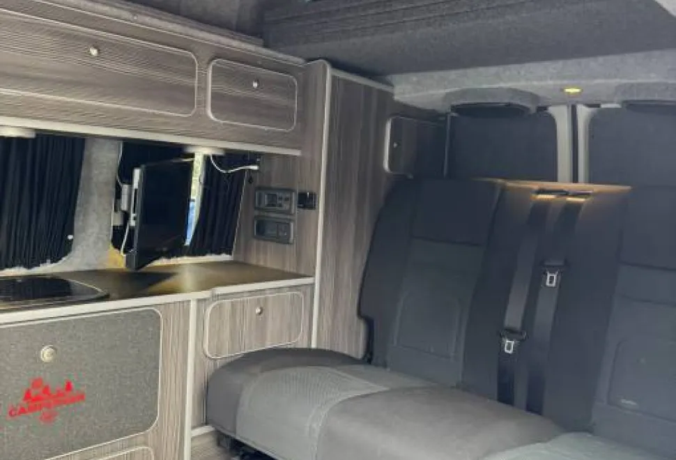 Volkswagen Camper King   2015