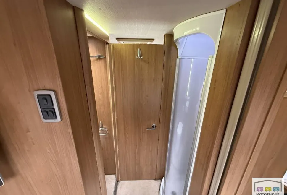 Auto-Trail Delaware Lo-Line 2013