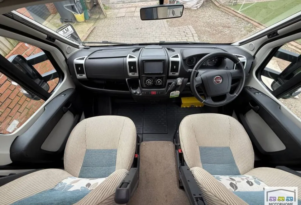 Auto-Trail Delaware Lo-Line 2013