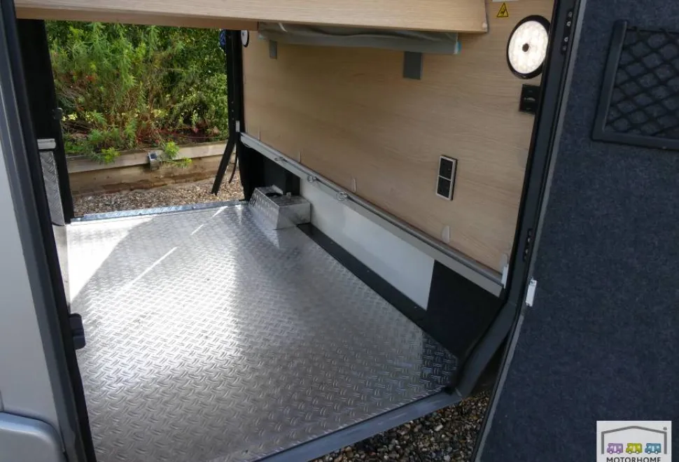 Hymer B-Class MC i690 2022