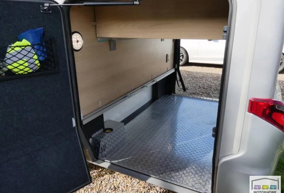 Hymer B-Class MC i690 2022