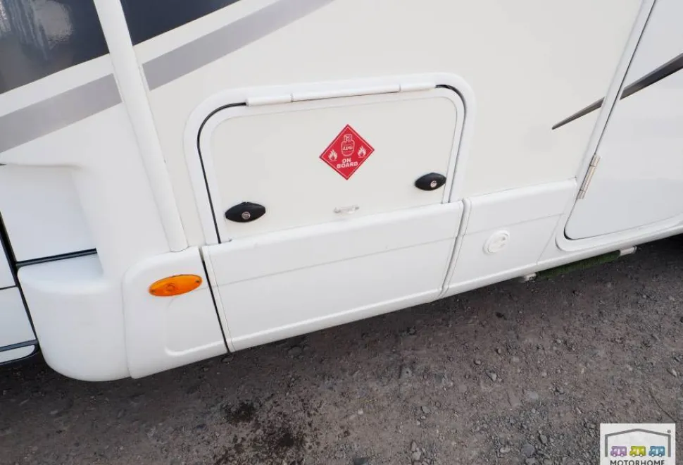 Auto-Trail Tracker Rb Lo-Line 2014