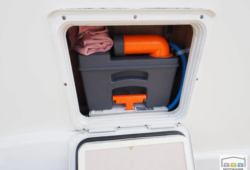 Auto-Trail Tracker Rb Lo-Line 2014