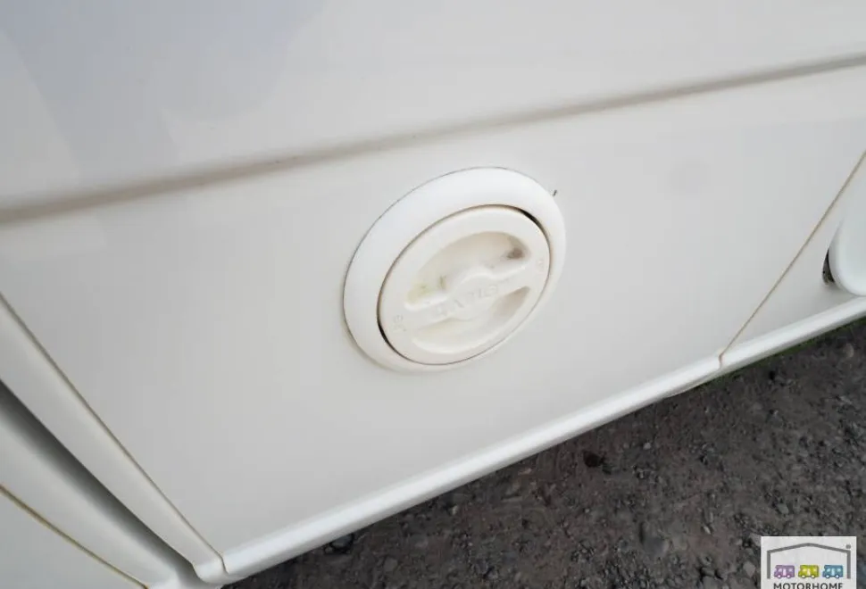 Auto-Trail Tracker Rb Lo-Line 2014