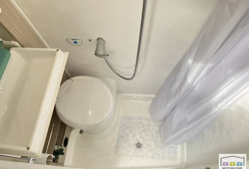 Auto-Trail Expedition 66 2022