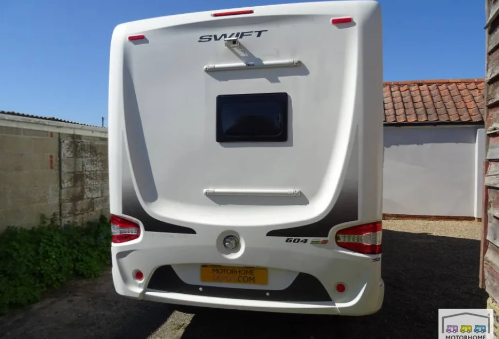 Swift Escape 604 Champagne 2018