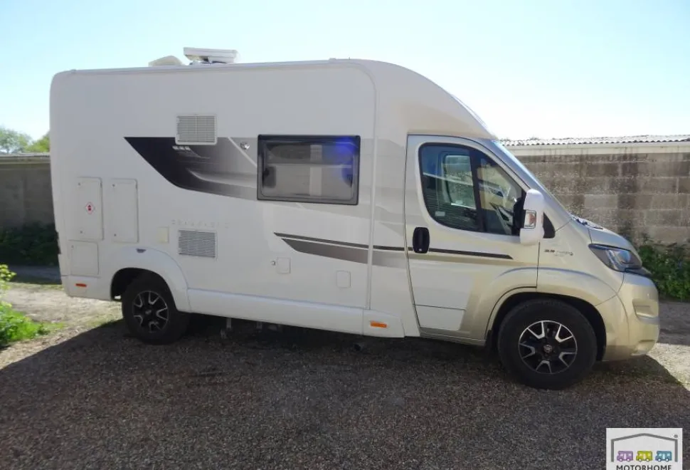 Swift Escape 604 Champagne 2018