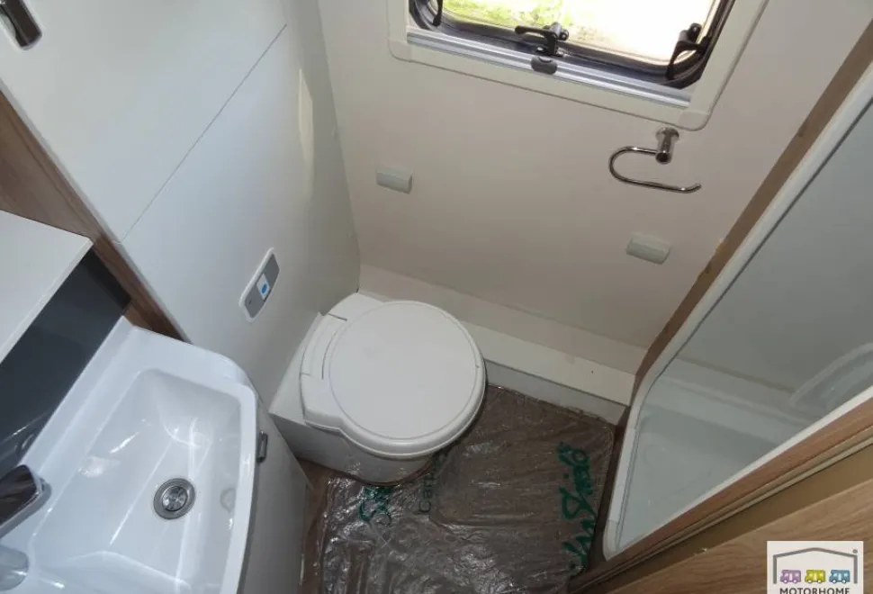 Swift Escape 604 Champagne 2018