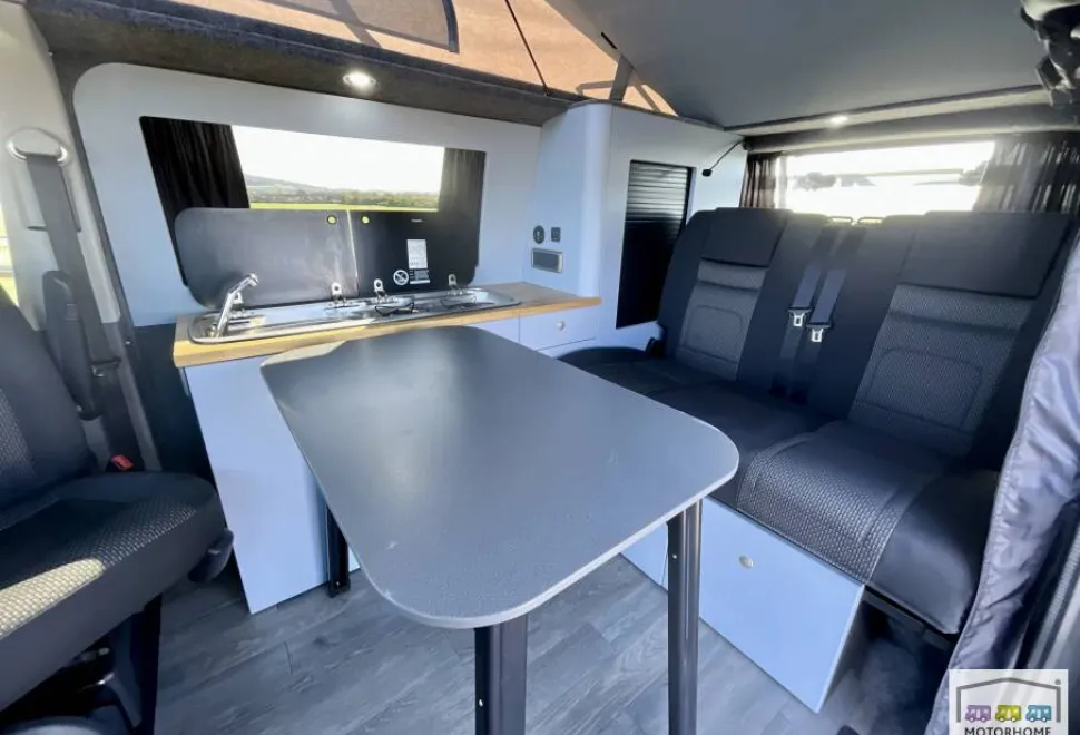 Volkswagen Transporter  2022