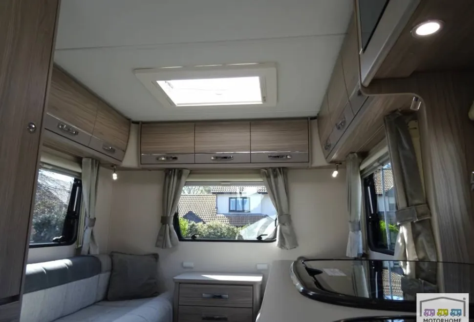 Elddis Sunseeker 120 2024