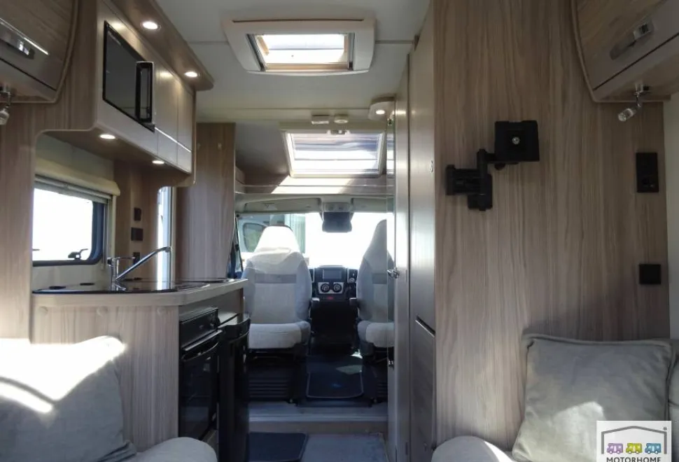 Elddis Sunseeker 120 2024
