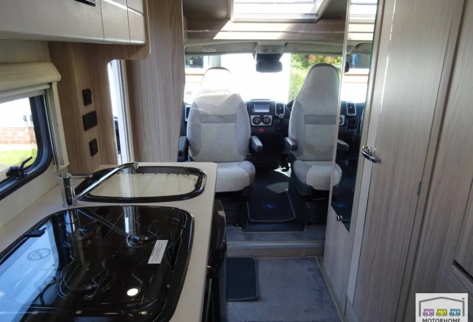 Elddis Sunseeker 120 2024