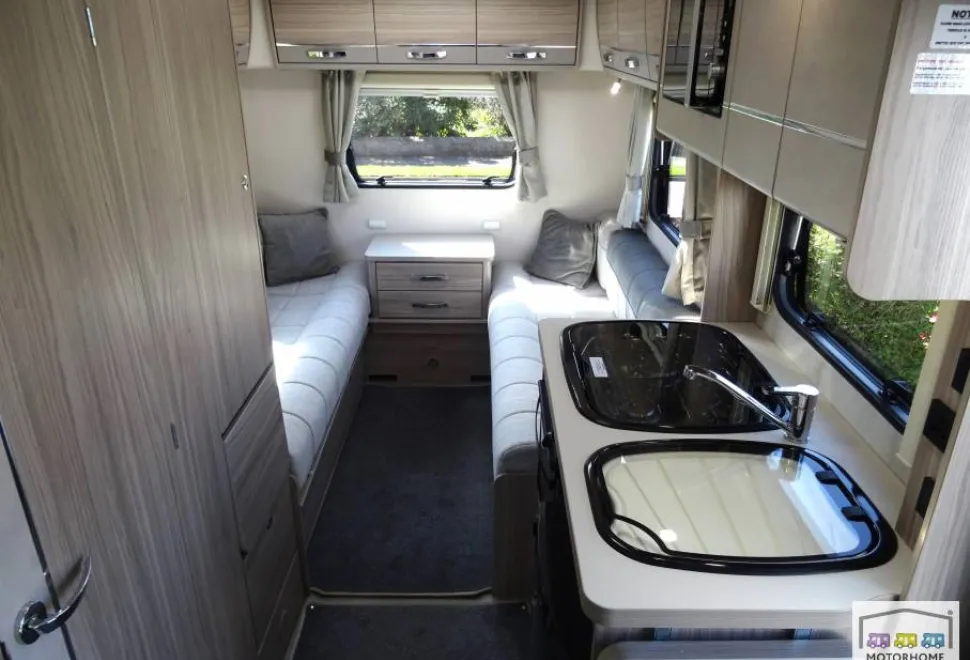 Elddis Sunseeker 120 2024
