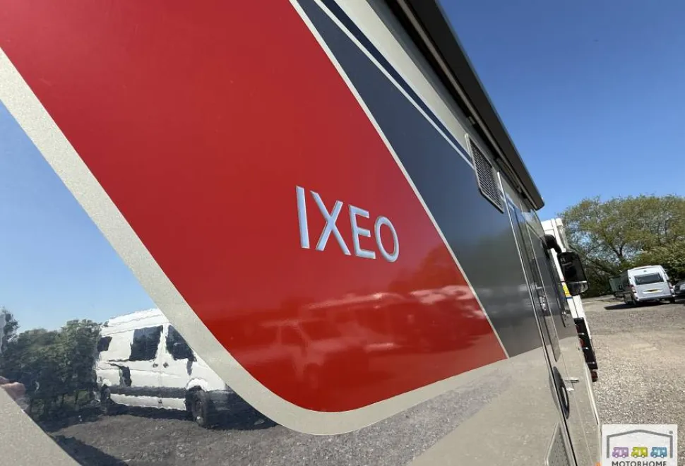 Burstner Ixeo IT 728G  2019
