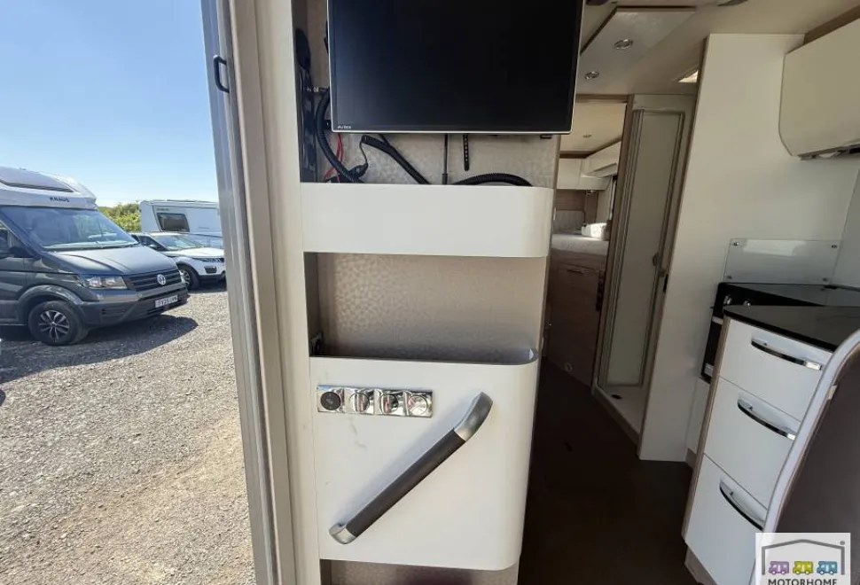 Burstner Ixeo IT 728G  2019