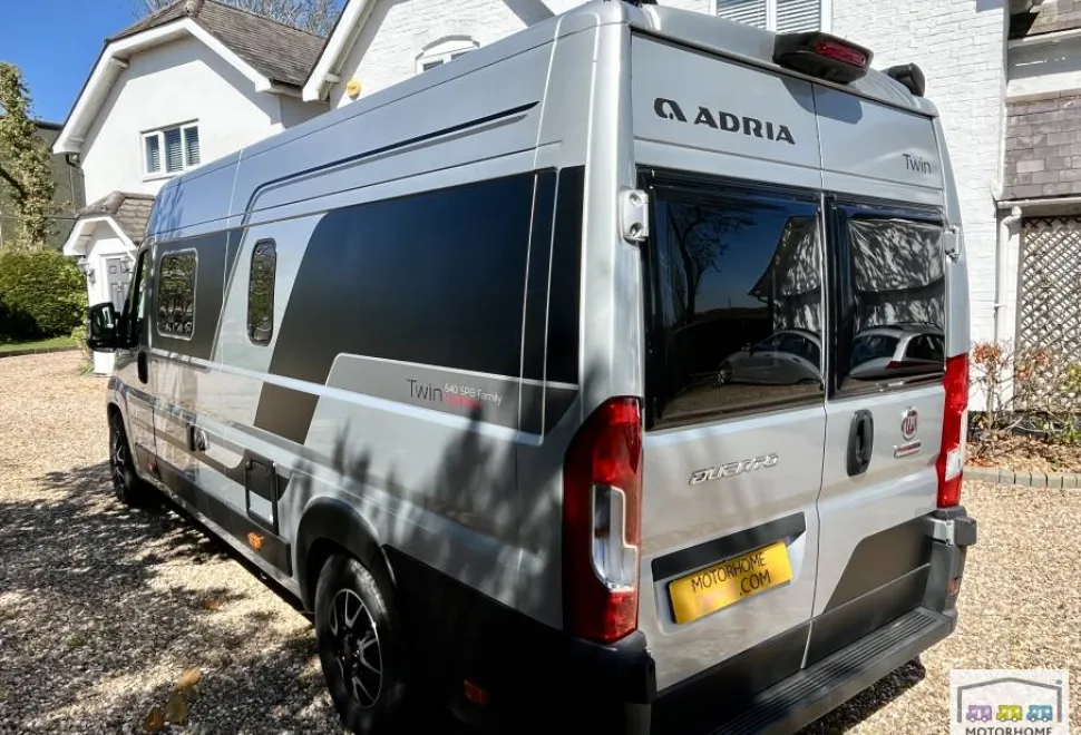 Adria Twin  2021